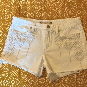 Chelsea & Violet Ivory Embossed Shorts